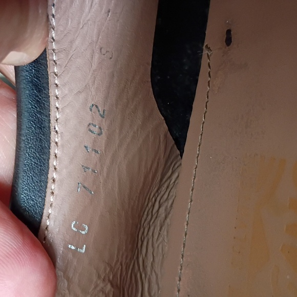 Salvatore Ferragamo Black Leather Slip-On Loafers - Picture 12 of 12